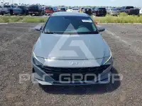 2023 Hyundai Elantra фото