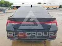 2023 Hyundai Elantra фото