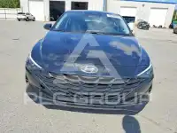 2023 Hyundai Elantra фото