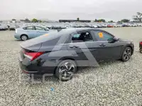 2023 Hyundai Elantra photo