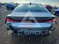 2023 Hyundai Elantra фото