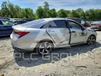 2023 Hyundai Elantra фото