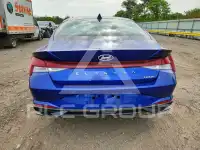 2023 Hyundai Elantra фото