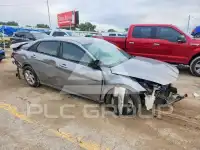 2023 Hyundai Elantra фото