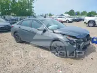 2023 Hyundai Elantra фото