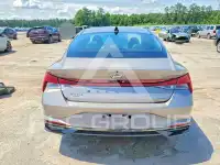 2023 Hyundai Elantra фото