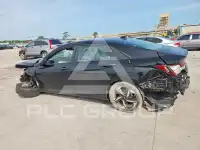2023 Hyundai Elantra фото