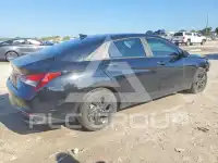 2023 Hyundai Elantra photo
