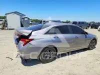2023 Hyundai Elantra фото