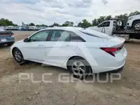 2023 Hyundai Elantra photo