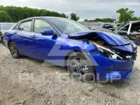 2023 Hyundai Elantra photo