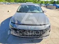 2023 Hyundai Elantra фото