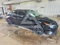 2023 Hyundai Elantra photo