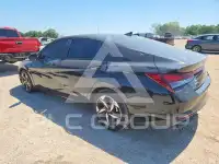 2023 Hyundai Elantra photo