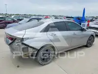 2023 Hyundai Elantra фото