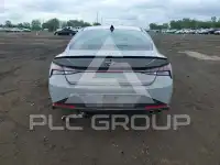 2023 Hyundai Elantra фото