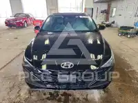 2023 Hyundai Elantra photo