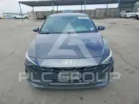2023 Hyundai Elantra photo
