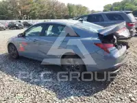 2023 Hyundai Elantra фото