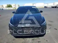 2023 Hyundai Elantra photo