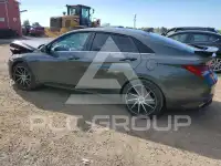 2023 Hyundai Elantra фото