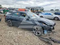 2023 Hyundai Elantra фото