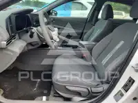 2023 Hyundai Elantra photo