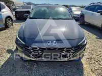 2023 Hyundai Elantra photo