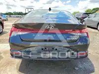 2023 Hyundai Elantra photo