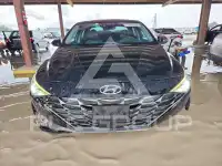 2023 Hyundai Elantra photo
