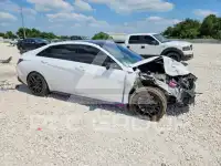 2023 Hyundai Elantra фото