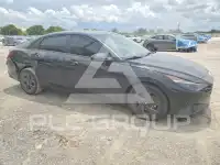 2023 Hyundai Elantra фото