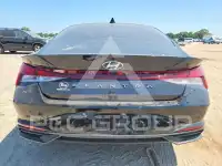 2023 Hyundai Elantra photo
