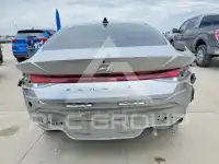 2023 Hyundai Elantra фото