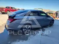 2023 Hyundai Elantra фото