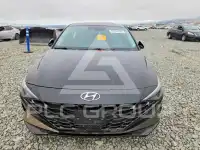 2023 Hyundai Elantra photo