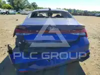2023 Hyundai Elantra фото