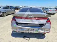 2023 Hyundai Elantra фото