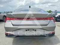 2023 Hyundai Elantra фото