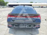 2023 Hyundai Elantra фото