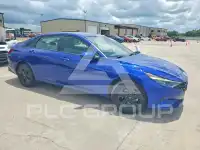 2023 Hyundai Elantra фото
