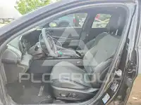 2023 Hyundai Elantra photo
