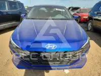 2023 Hyundai Elantra фото