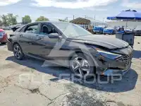 2023 Hyundai Elantra фото