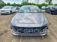 2023 Hyundai Elantra фото