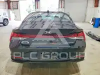 2023 Hyundai Elantra фото