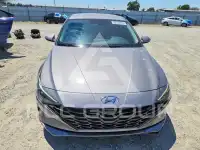 2023 Hyundai Elantra фото