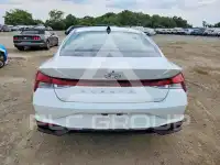 2023 Hyundai Elantra photo