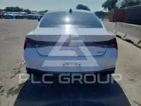 2023 Hyundai Elantra фото