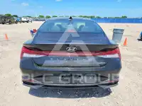 2023 Hyundai Elantra фото